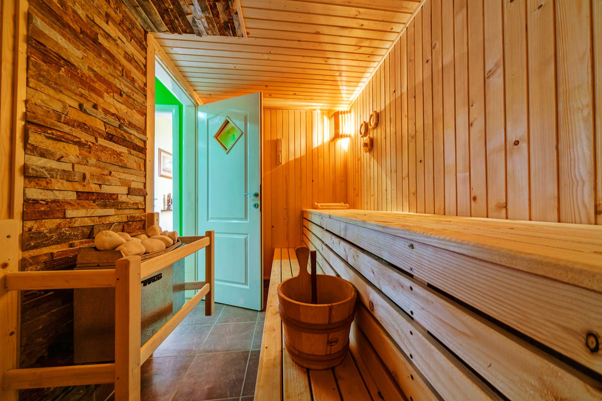 Paraffin oil, Care and cleaning sauna